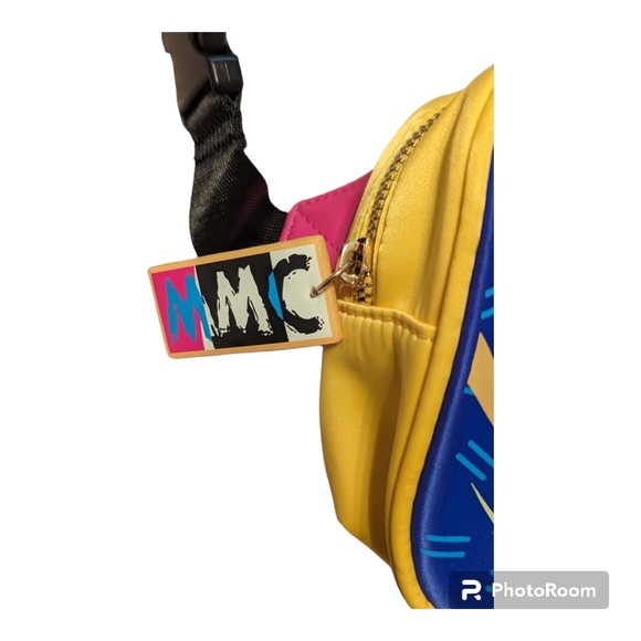 Disney Parks Danielle Nicole Mickey Belt Bag Fanny Pack - Picture 5 of 9